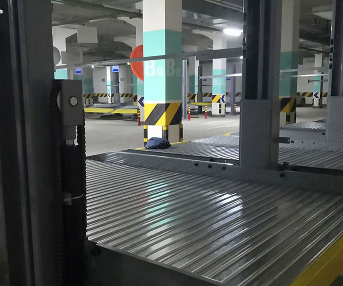 岳阳市两层简易升降机械式停车位过验收